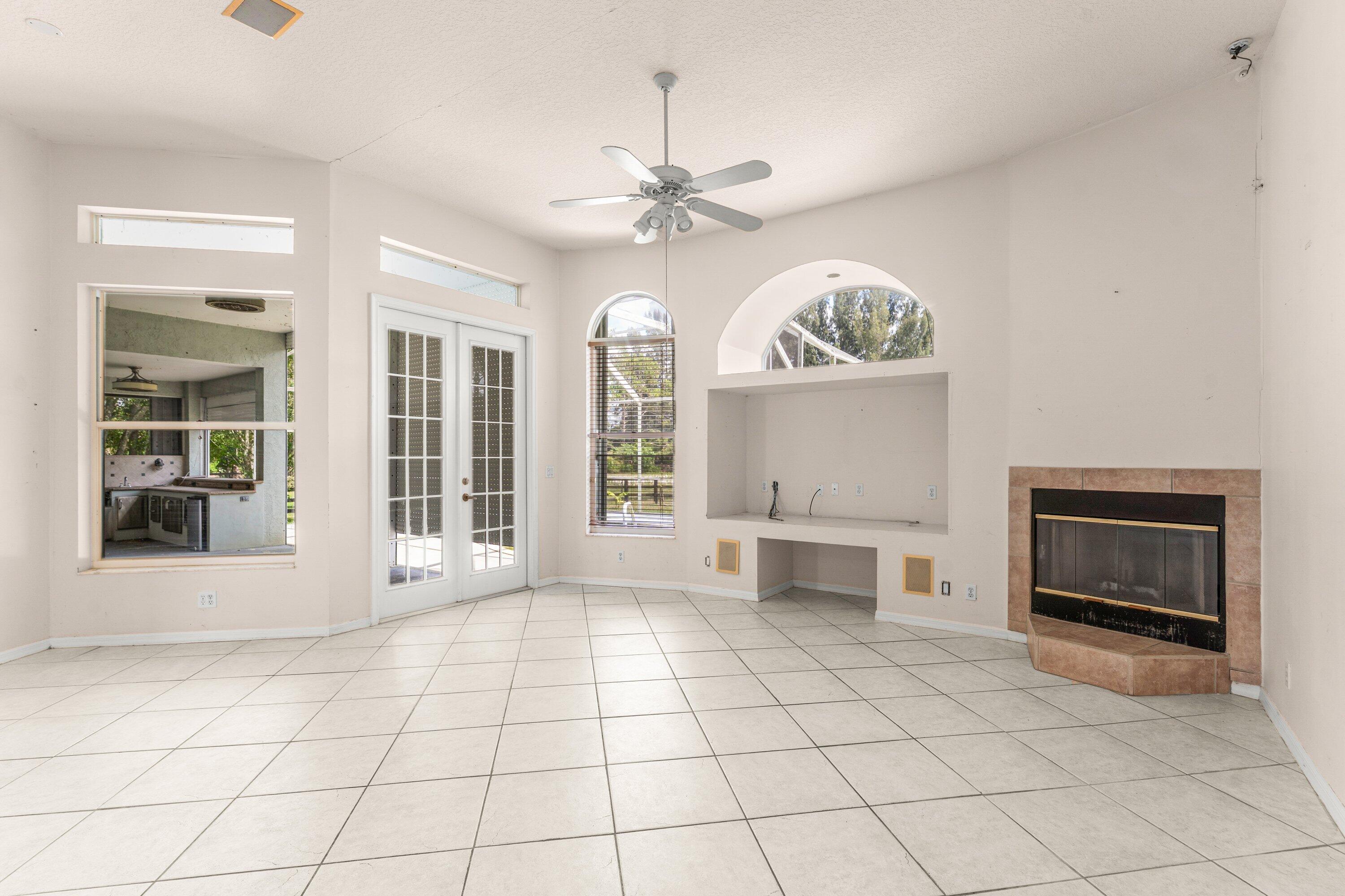 Loxahatchee - Residential