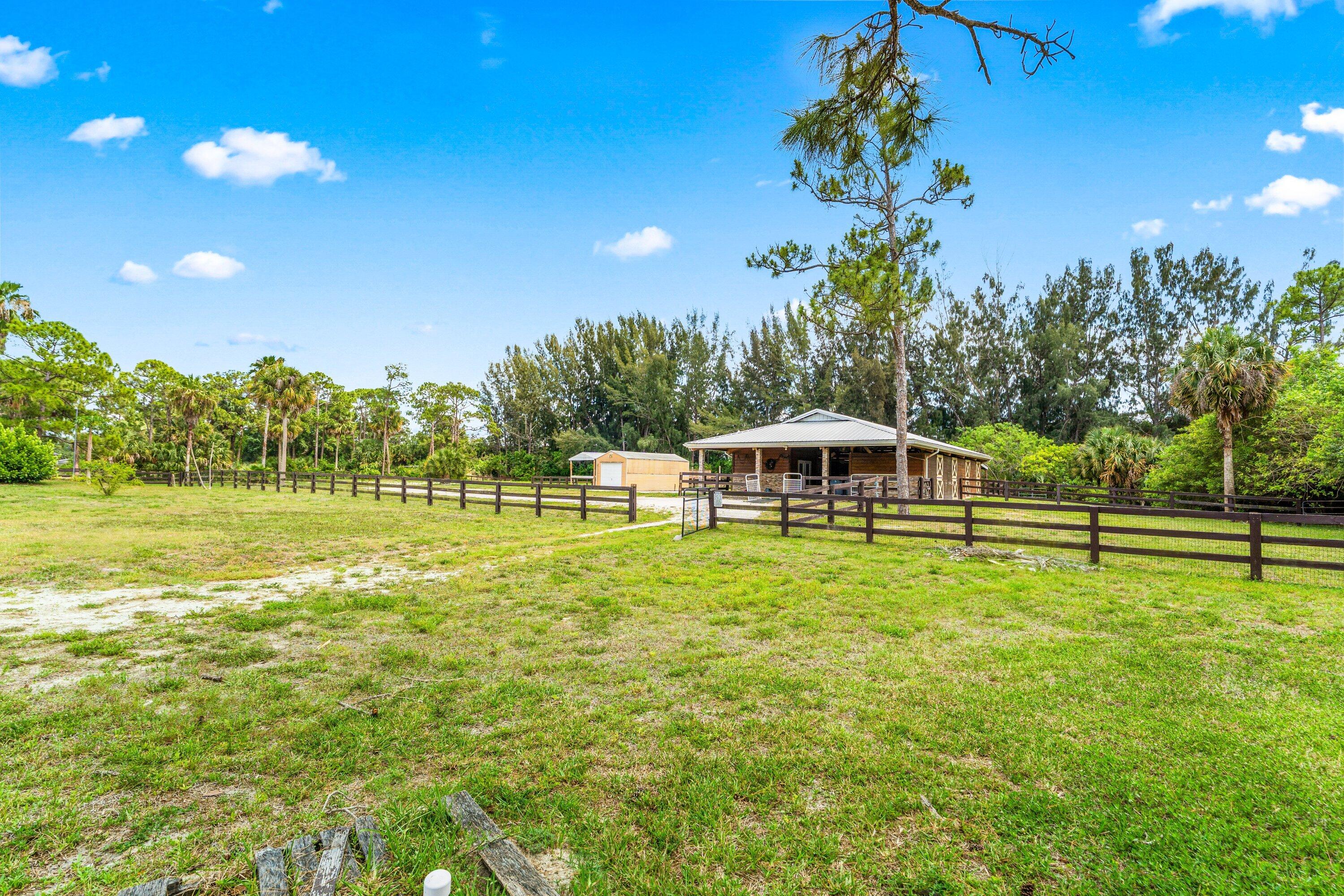 Loxahatchee - Residential