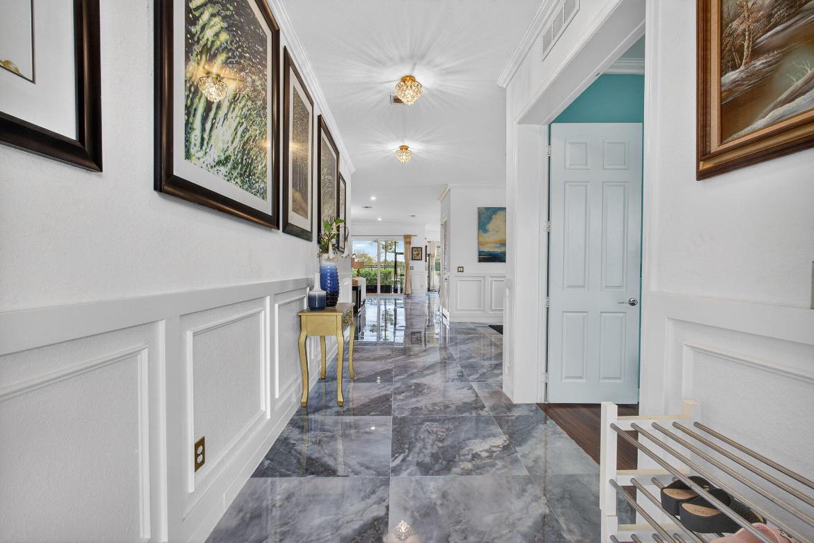 984 Sterling Pine Place