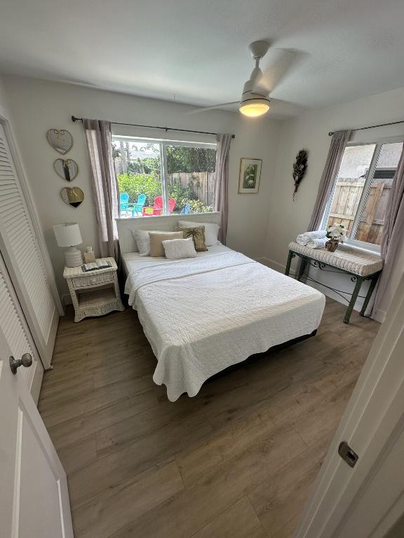 Lake Osborne Estates - Residential Lease