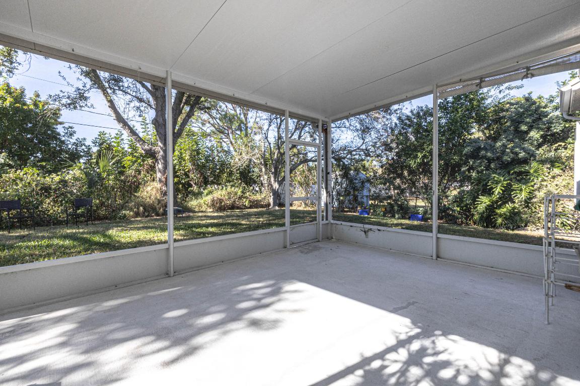 PORT ST LUCIE SECTION 3 - Residential