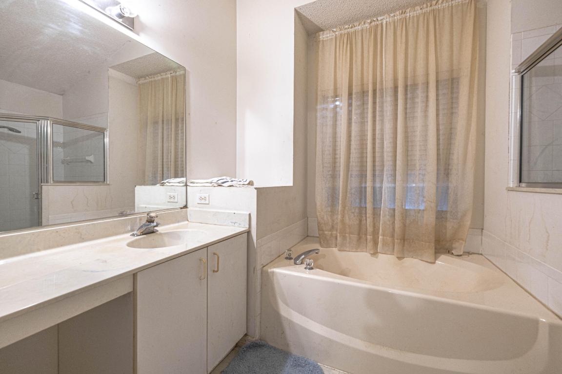 PORT ST LUCIE SECTION 3 - Residential