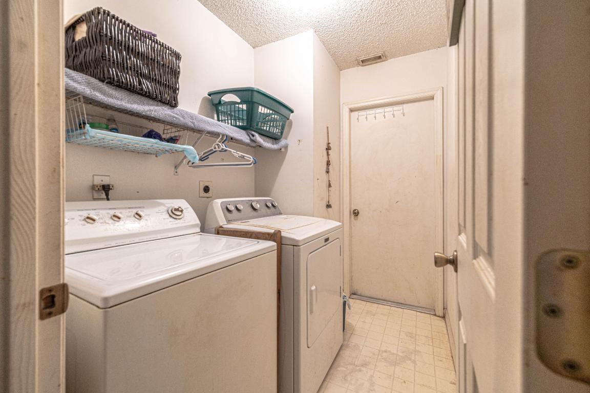 PORT ST LUCIE SECTION 3 - Residential