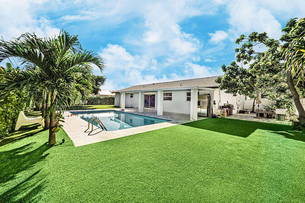 PALM RIDGE ESTATES 2 - Residential