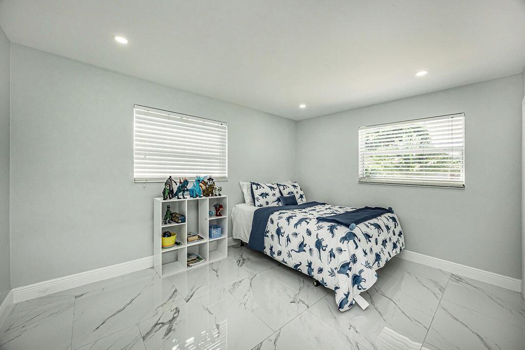 PALM RIDGE ESTATES 2 - Residential