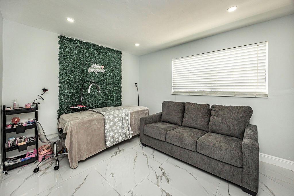 PALM RIDGE ESTATES 2 - Residential