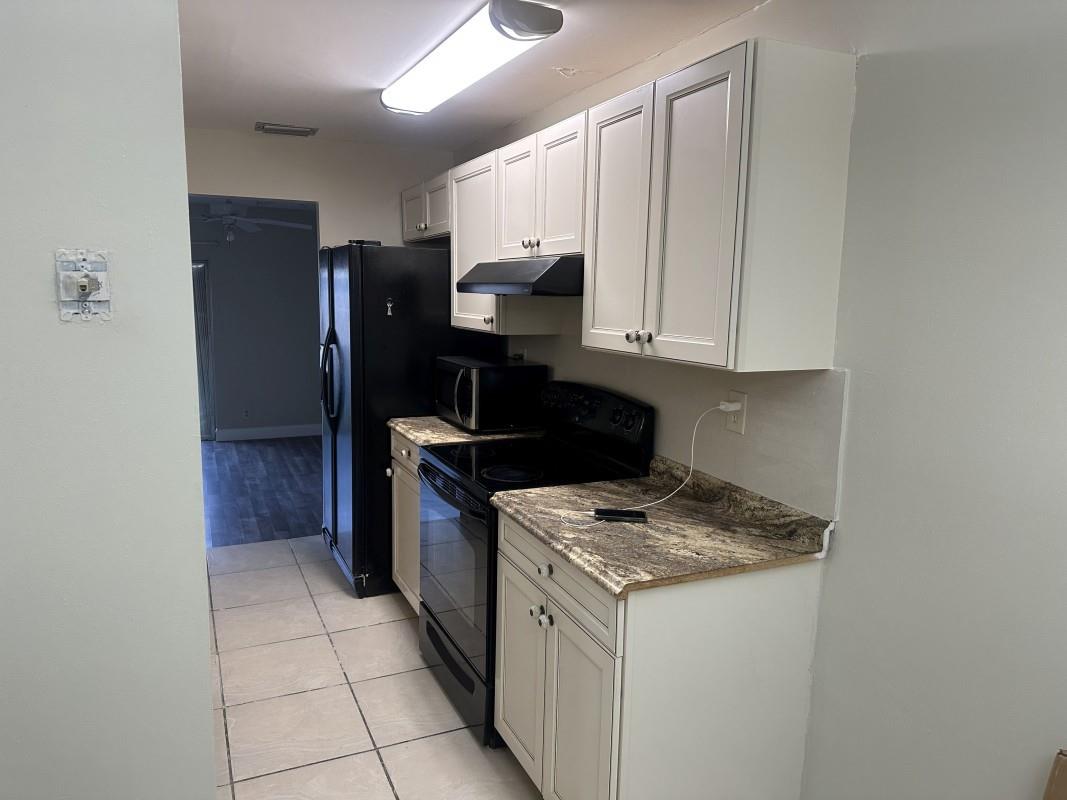 8193 NW 8th Mnr 4