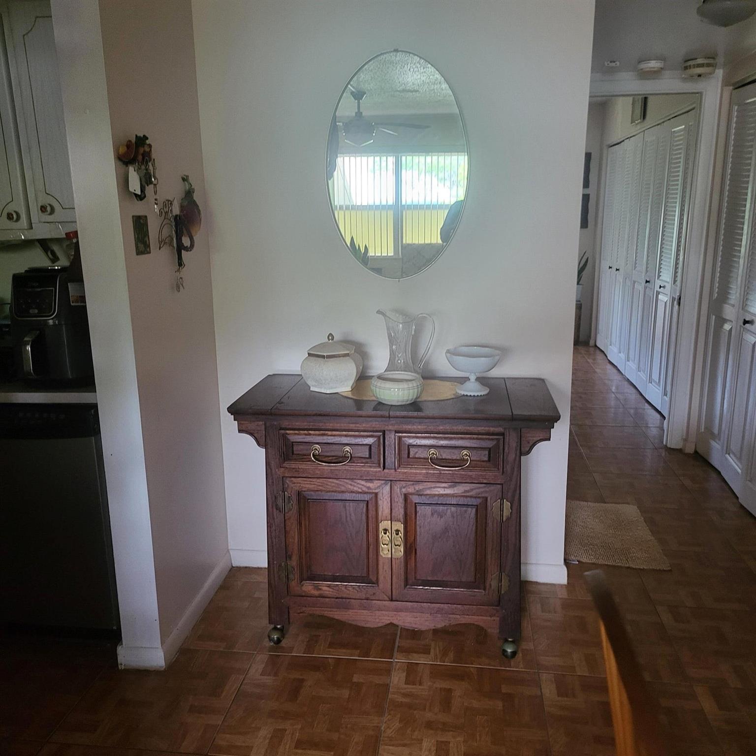 View photos, virtual tours, details... 9 Ventnor A 9