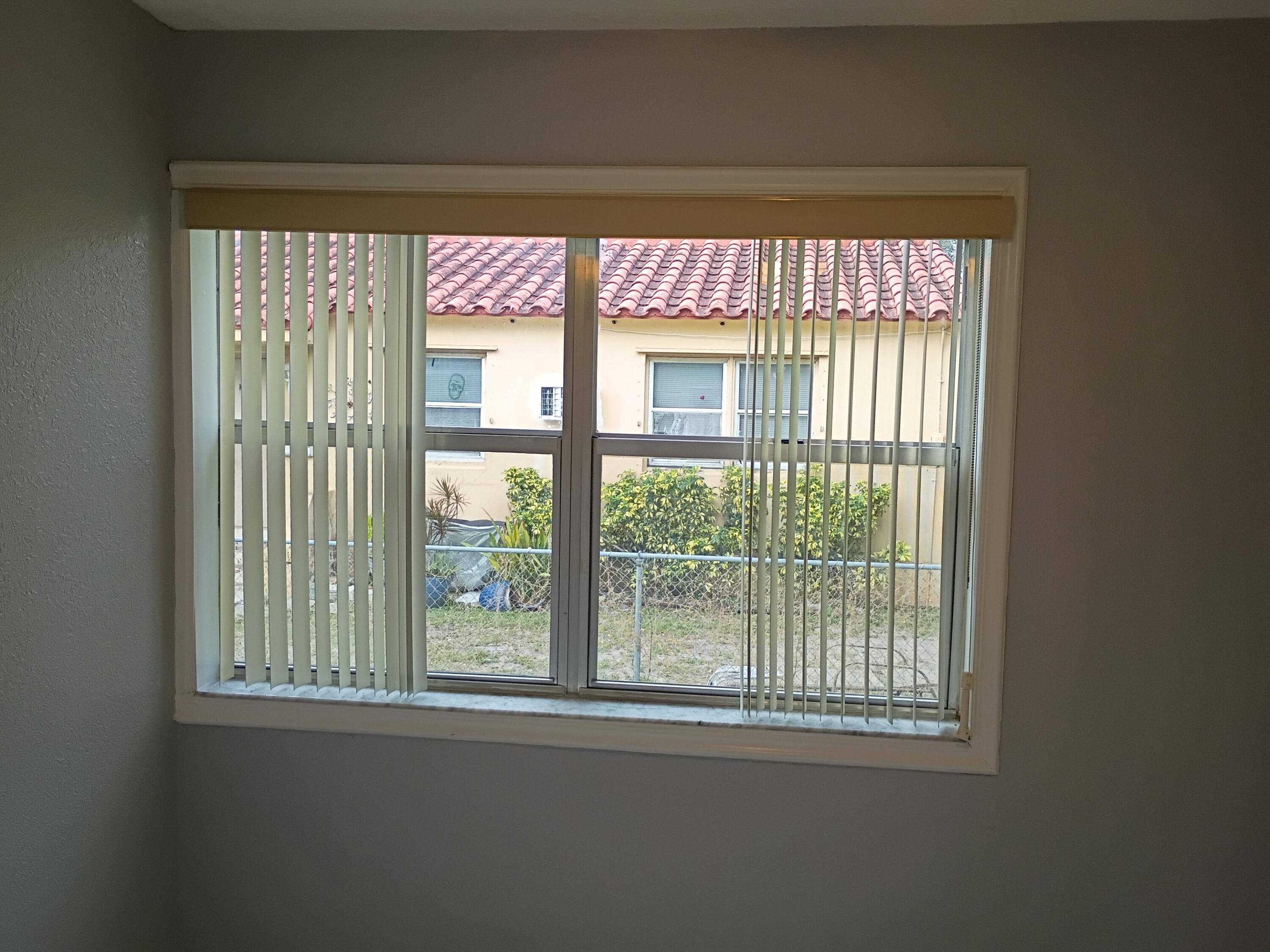 DIXIE GARDENS - Residential Lease