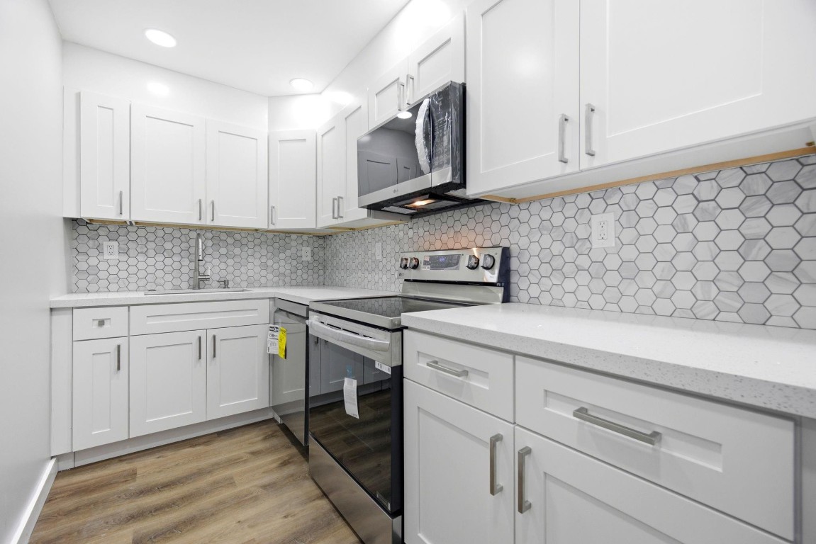 LEISURE BEACH - Residential