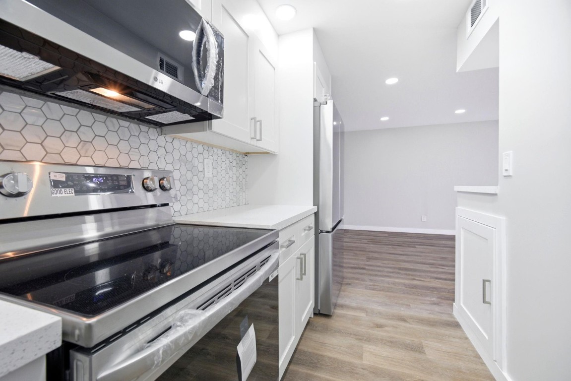 LEISURE BEACH - Residential