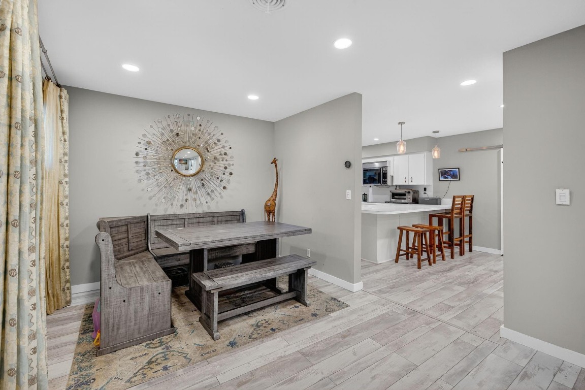 Coral Brook 37-18 B - Residential