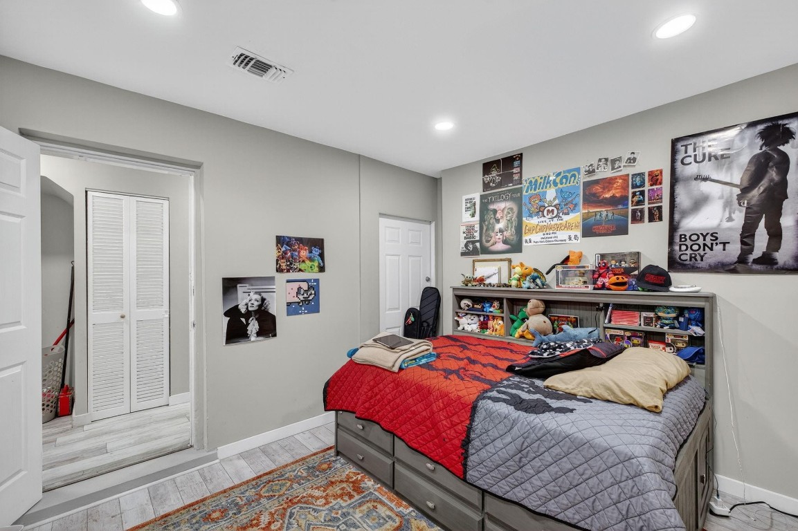 Coral Brook 37-18 B - Residential