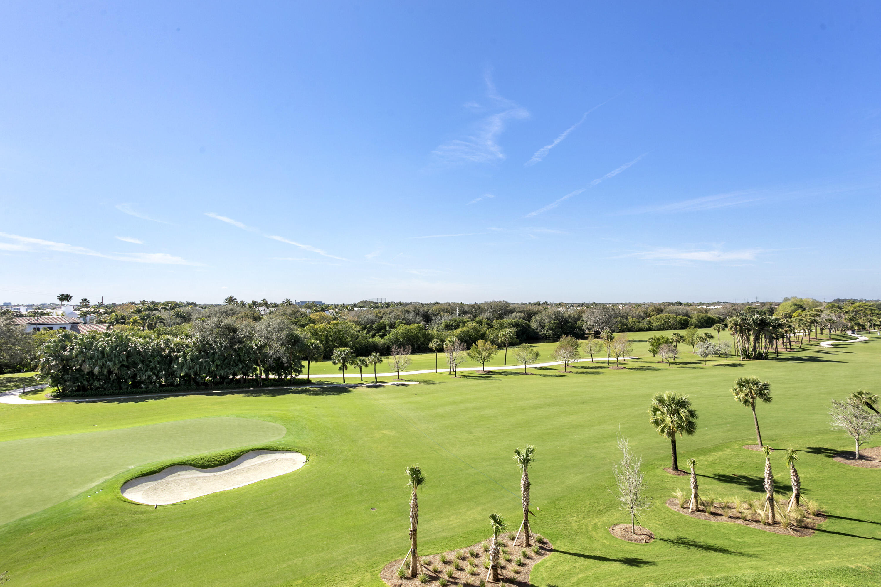 JONATHANS LANDING (SOUTHPORTE ONE) - Residential