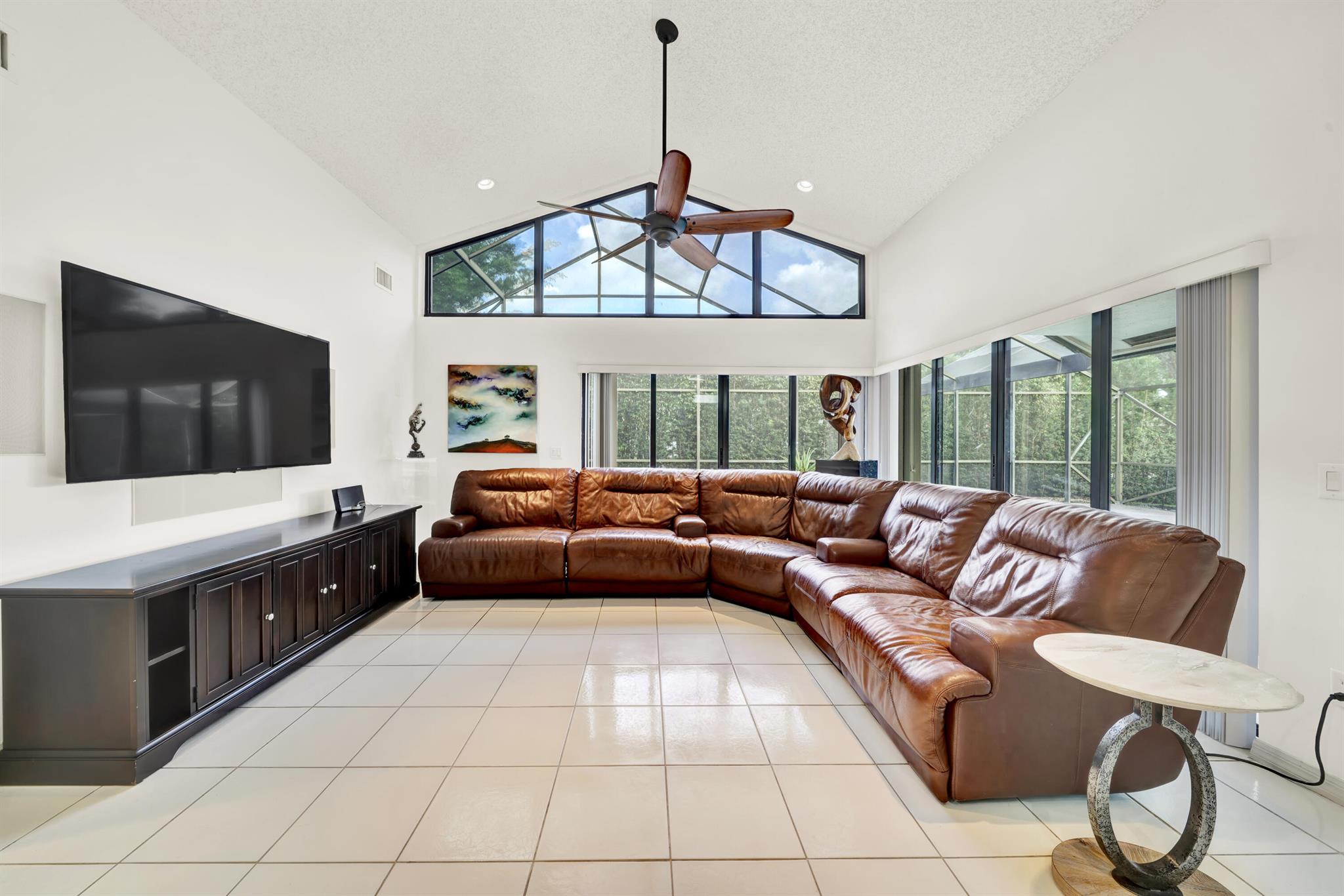 TRACT C OF MISSION BAY - Residential Lease