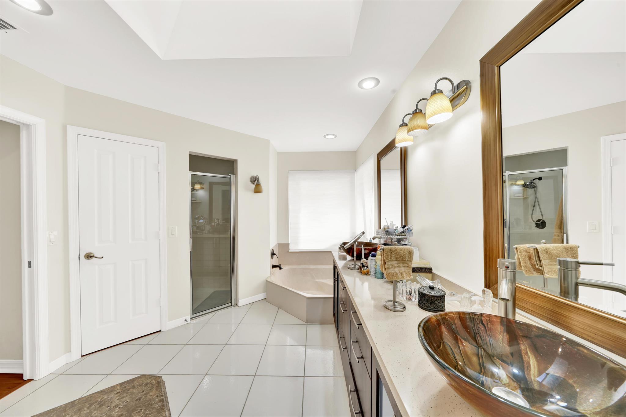 TRACT C OF MISSION BAY - Residential Lease