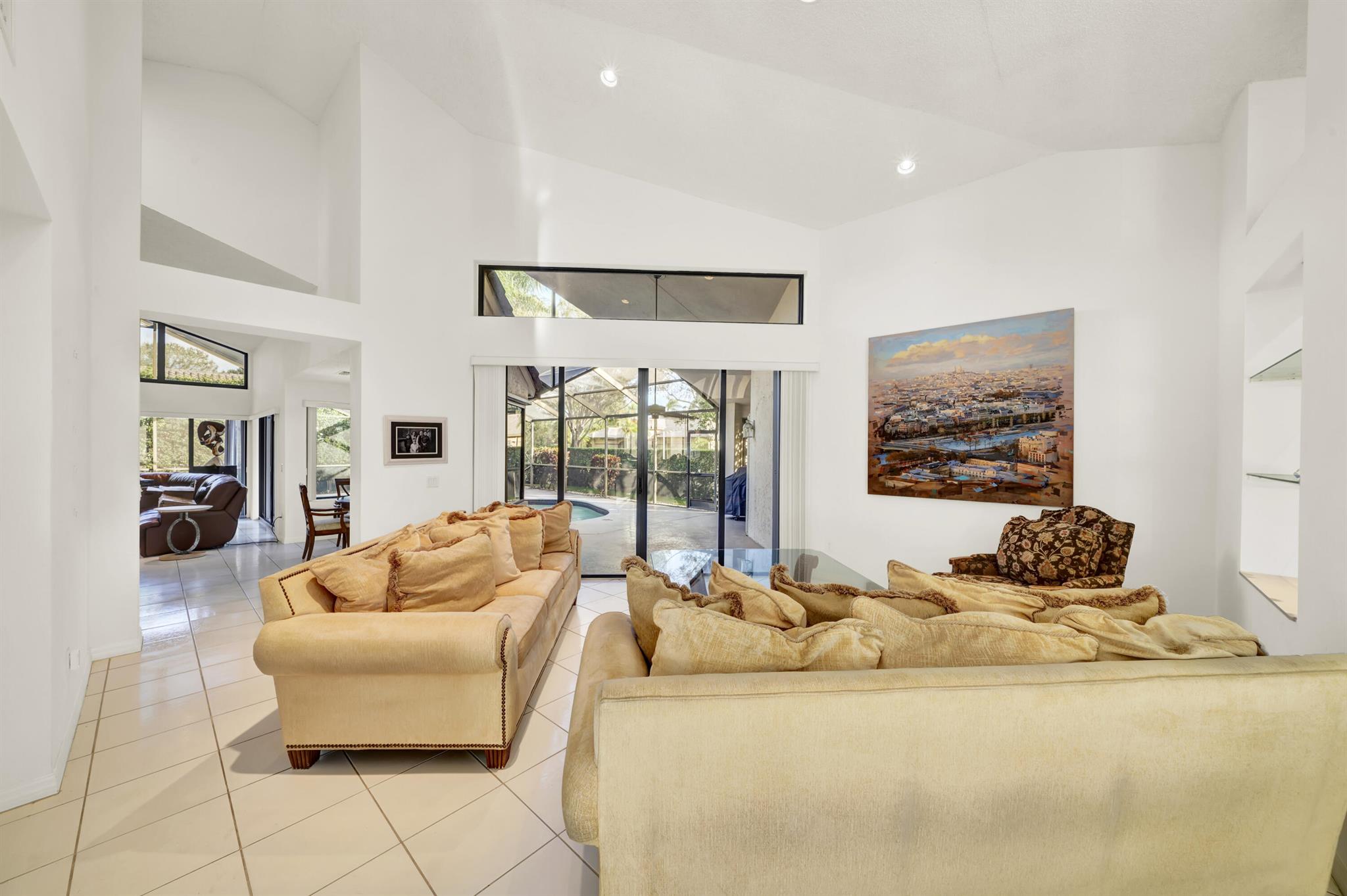 TRACT C OF MISSION BAY - Residential Lease