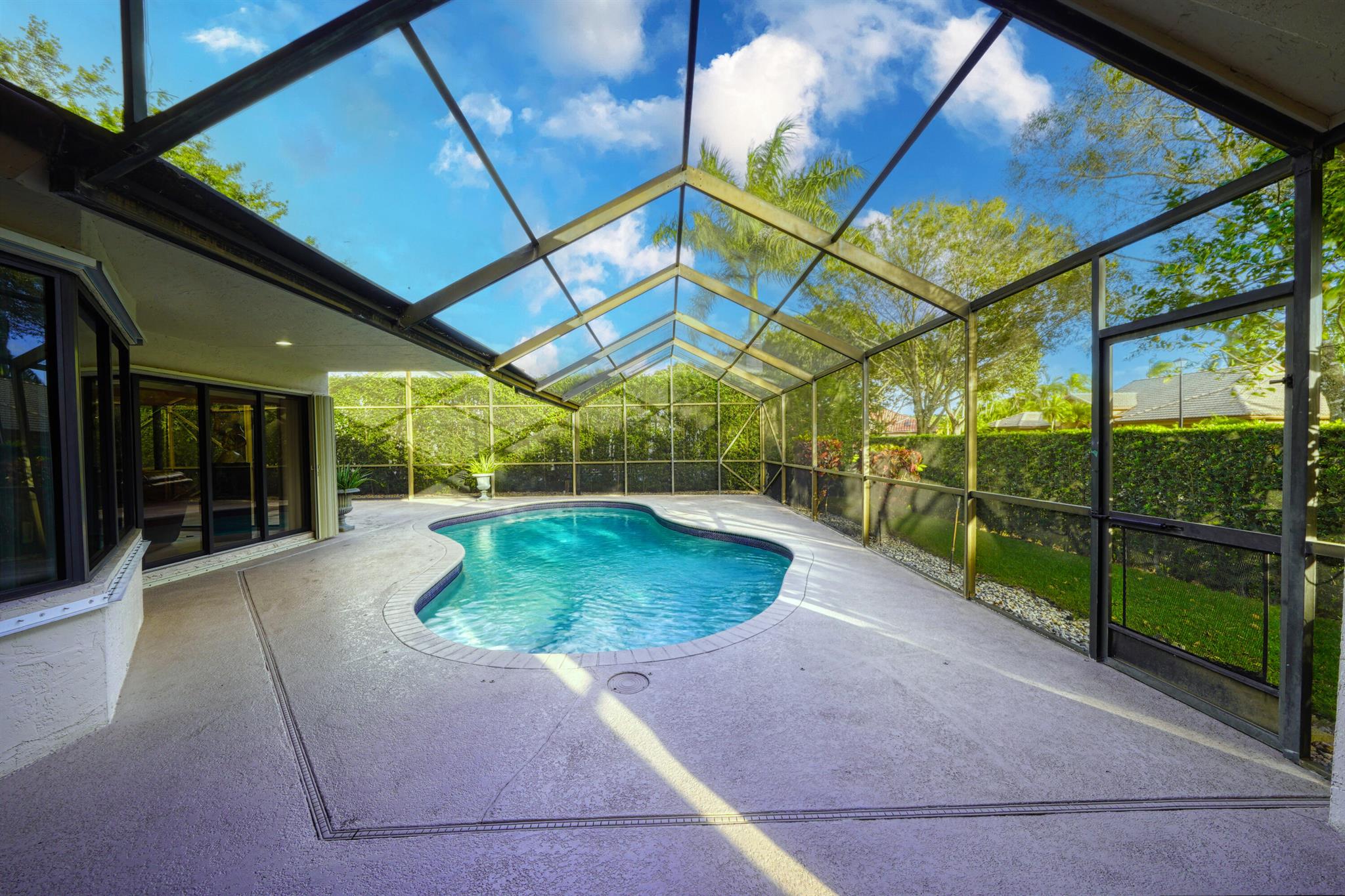 TRACT C OF MISSION BAY - Residential Lease