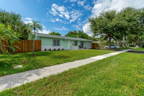 Tiny photo for 1166 SW 4th Street, Boca Raton, FL 33486 (MLS # B26089101)