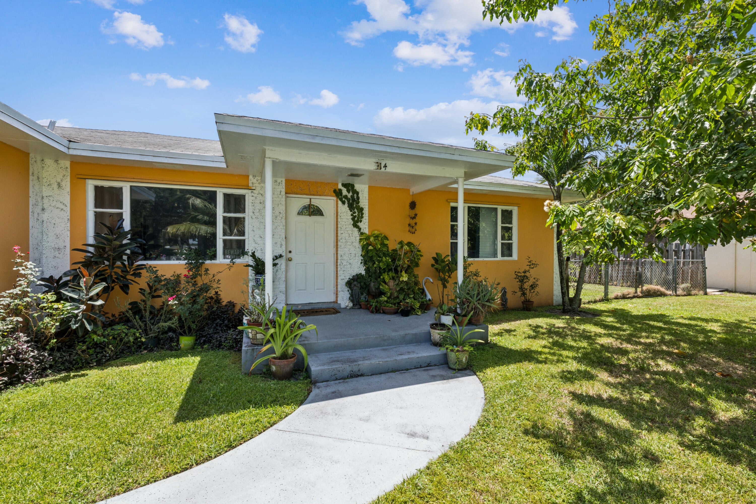 414 W Branch Street