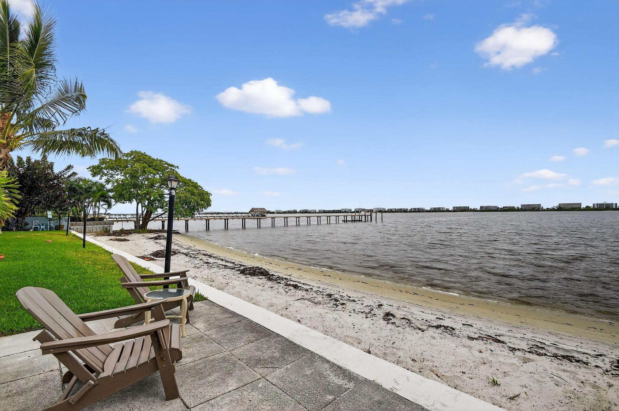 1426 S Lakeside Drive 34