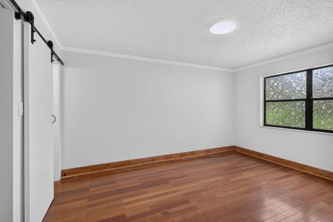 Tiny photo for 301 N Pine Island Road #162, Plantation, FL 33324 (MLS # B26086930)