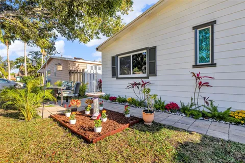 622 NW 1st Ave, Boynton Beach, FL MLS: F10492038