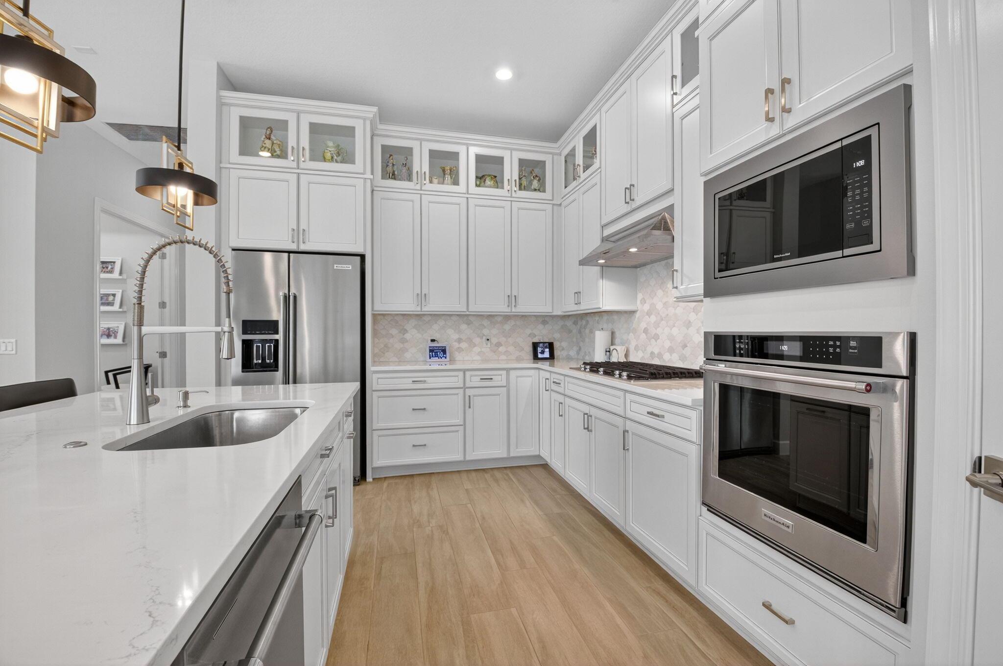 ENCLAVE AT SHERWOOD - Residential