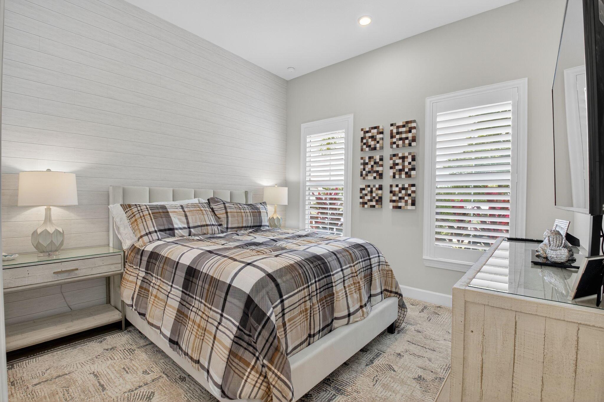 ENCLAVE AT SHERWOOD - Residential