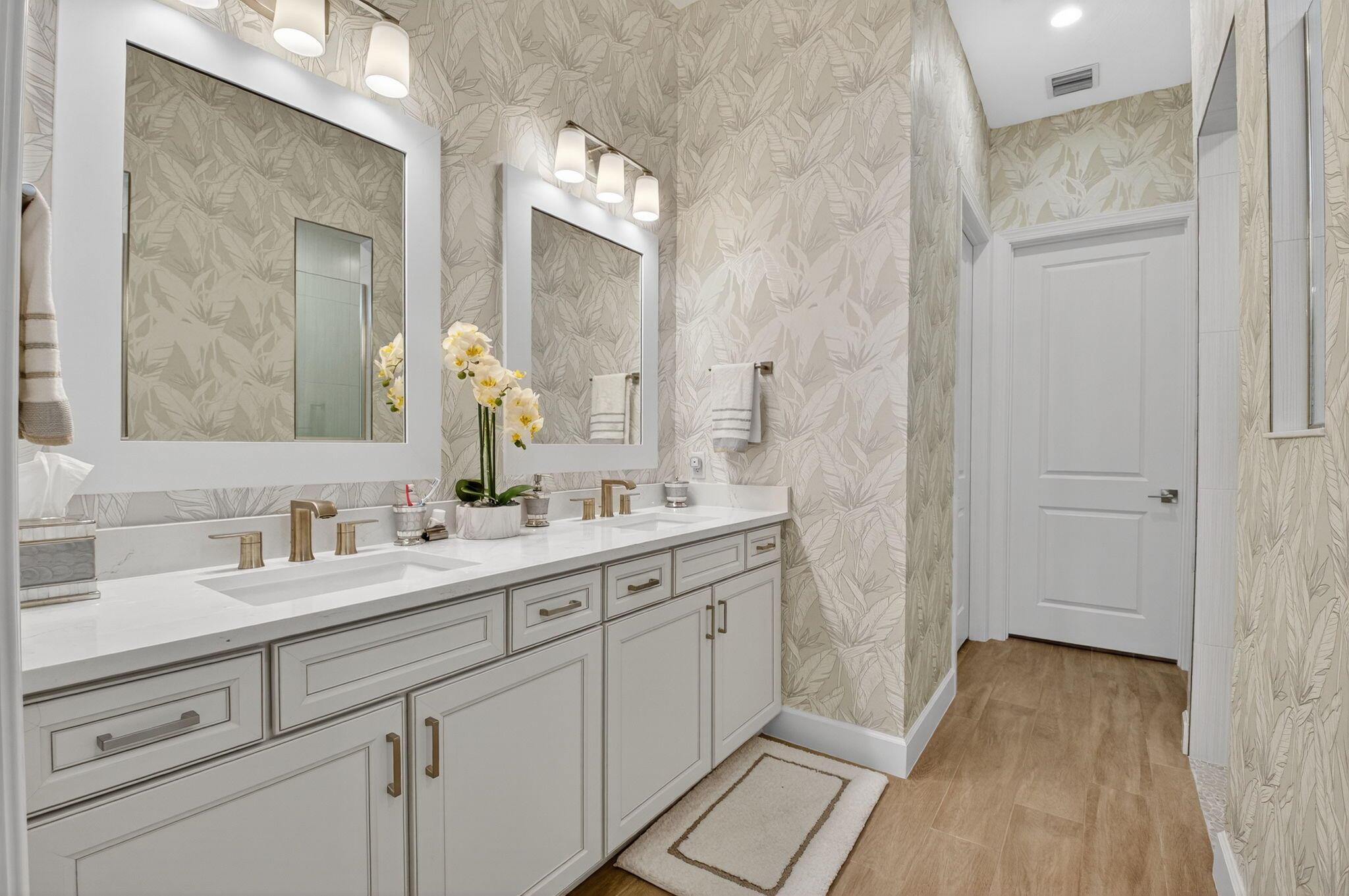 ENCLAVE AT SHERWOOD - Residential