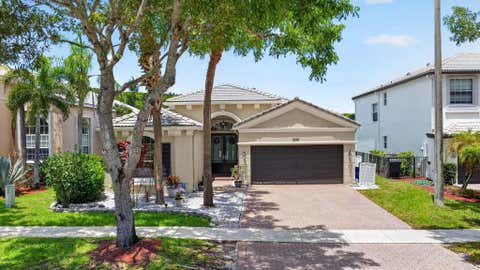Tiny photo for 2142 Balsan Way, Wellington, FL 33414 (MLS # B26047578)