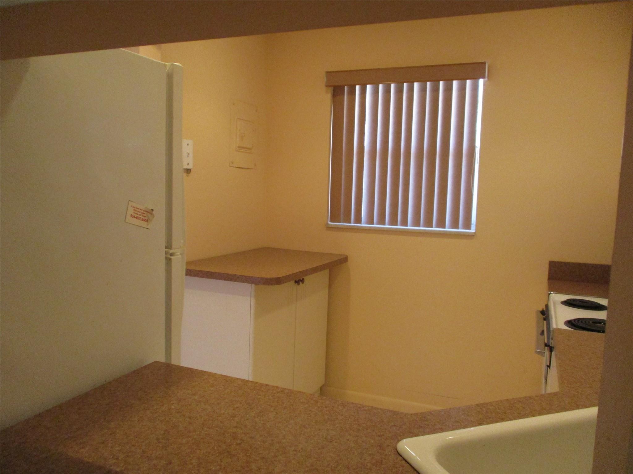 8390 Lagos De Campo Blvd 304