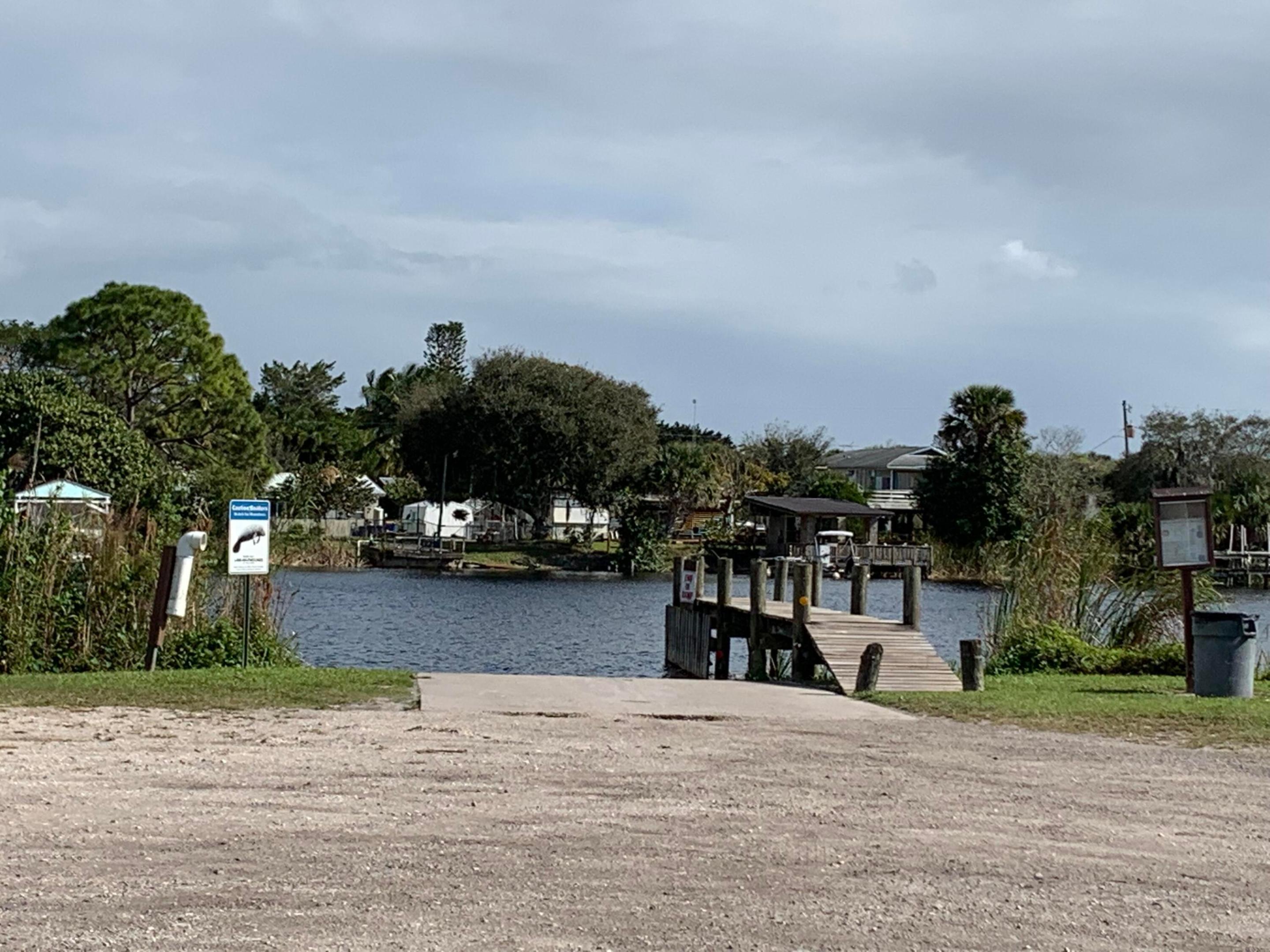 TROPICAL PARADISE - Residential