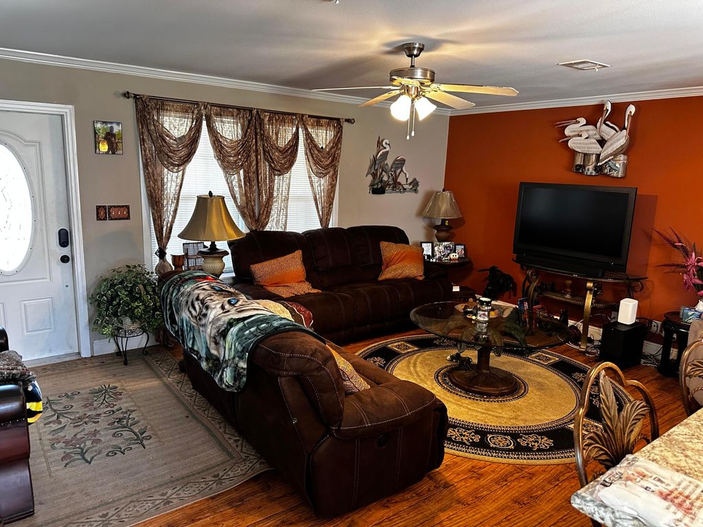 Photo of 7921 SE Paradise Drive, Stuart, FL 34997 (MLS # B26007537)