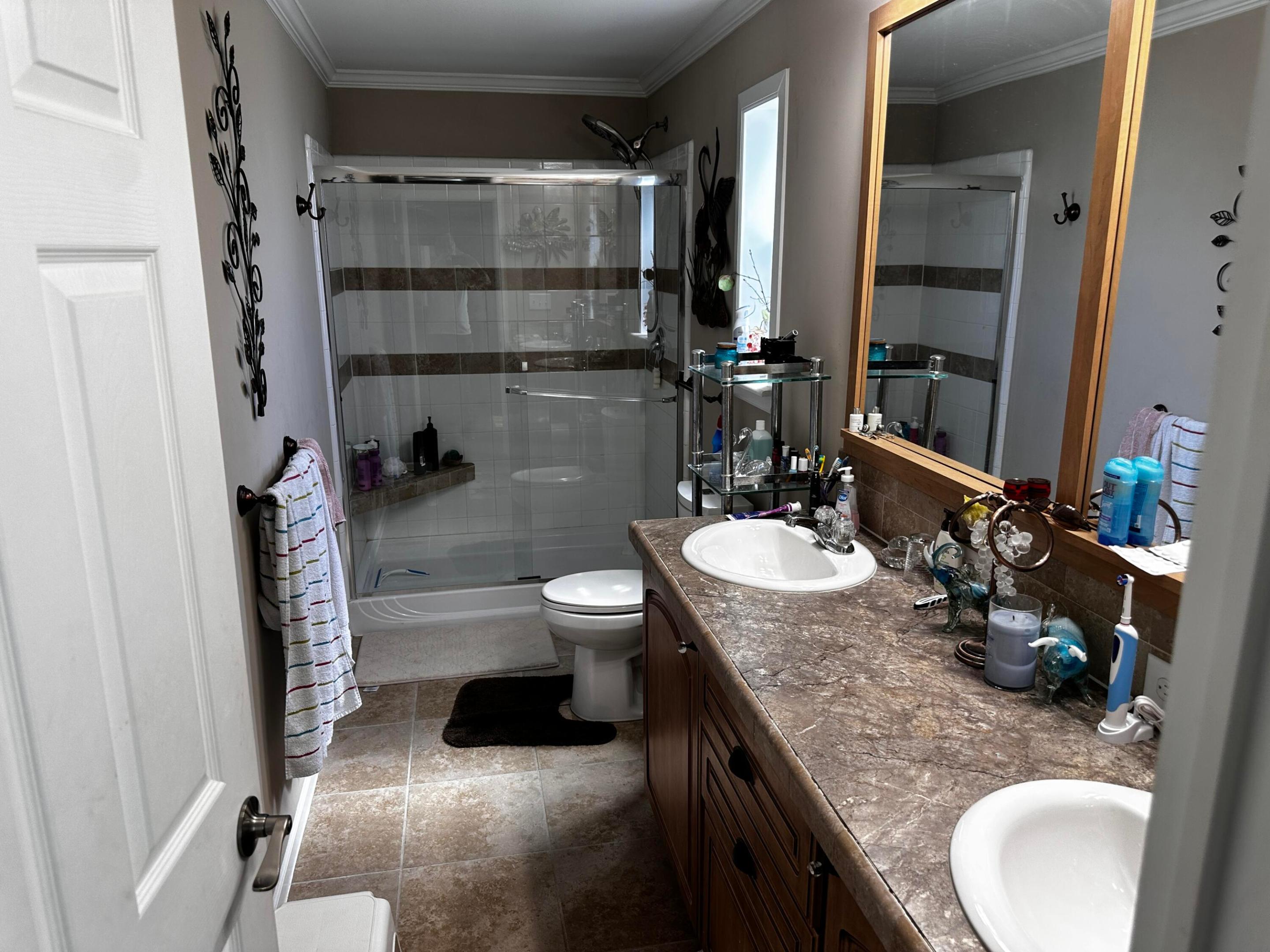 TROPICAL PARADISE - Residential