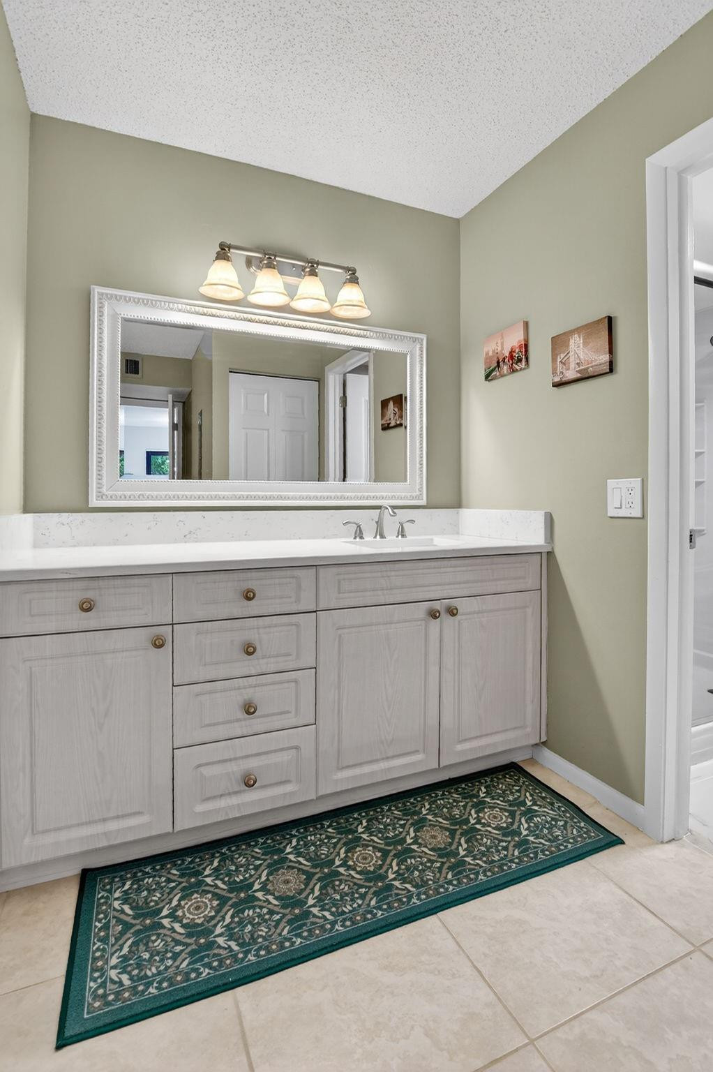 FAIRWAYS BOCA LAGO - Residential