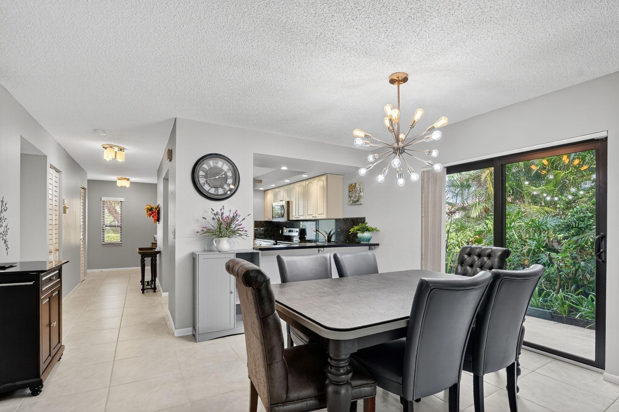 FAIRWAYS BOCA LAGO - Residential