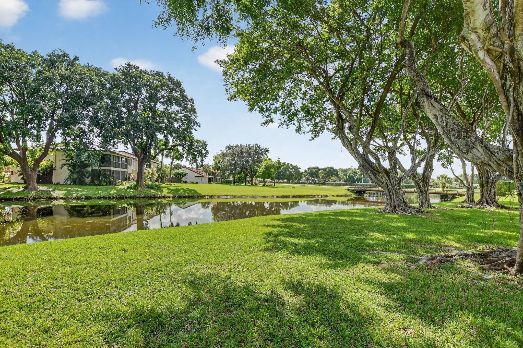FAIRWAYS BOCA LAGO - Residential