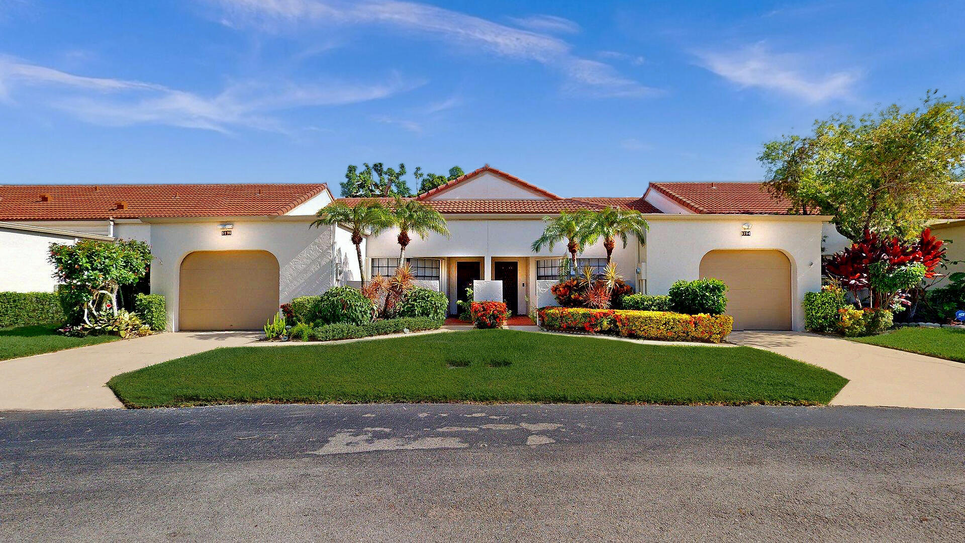 PARKWALK 2 - Residential Lease