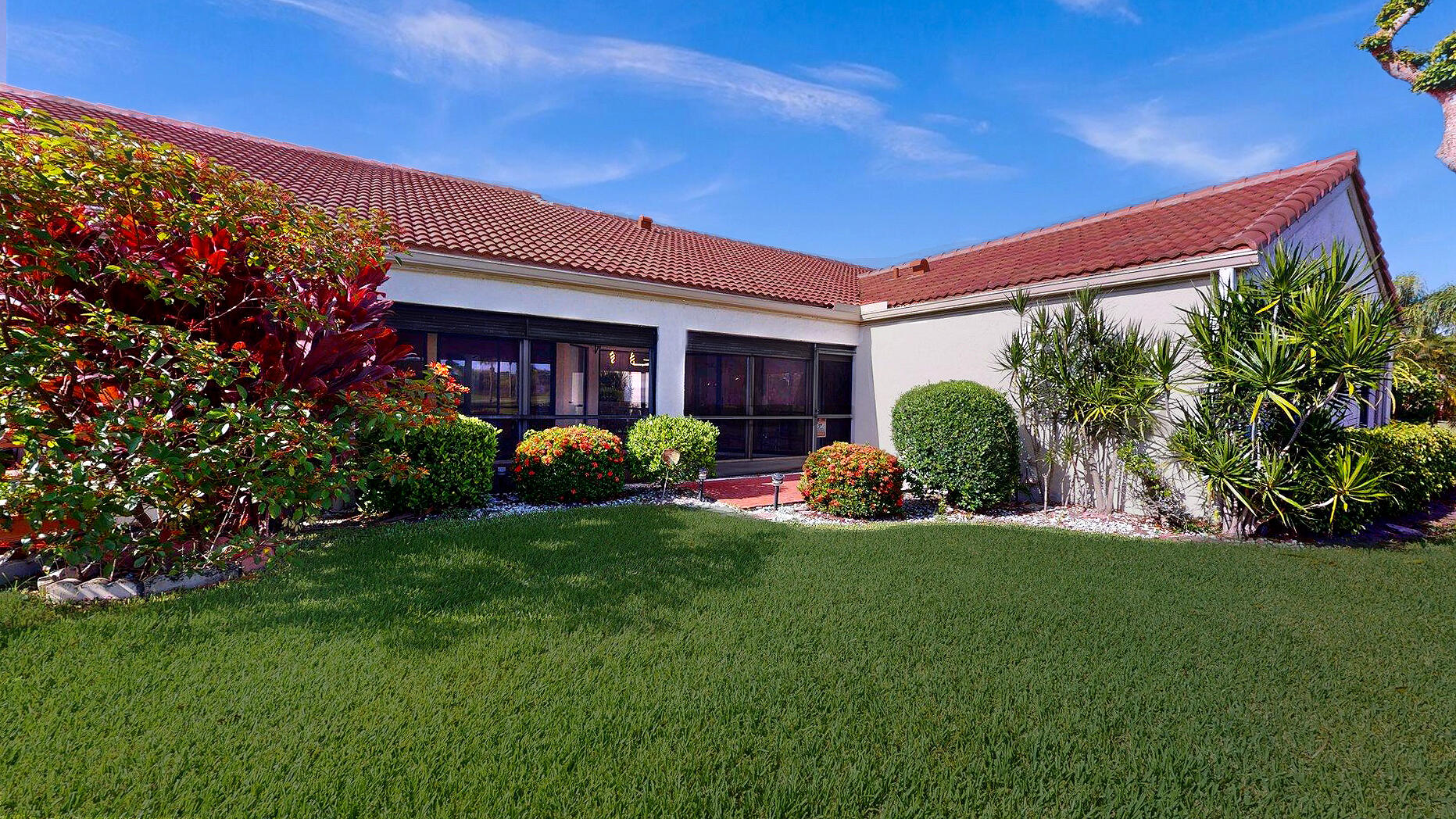 PARKWALK 2 - Residential Lease