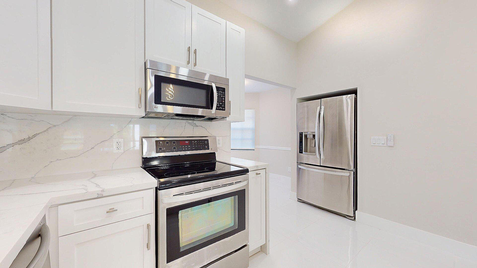 PARKWALK 2 - Residential Lease