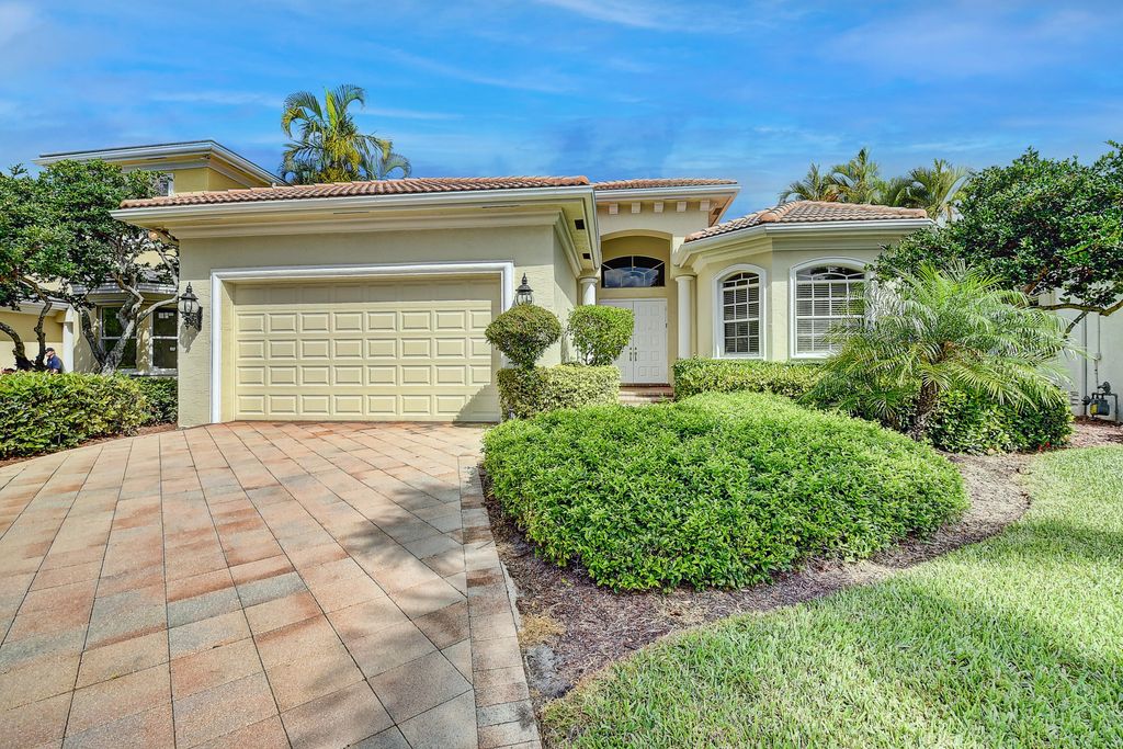 Photo of 4185 NW Briarcliff Circle, Boca Raton, FL 33496 (MLS # B26043999)
