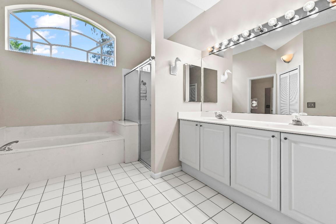 LEGEND LAKE ESTATES - Residential