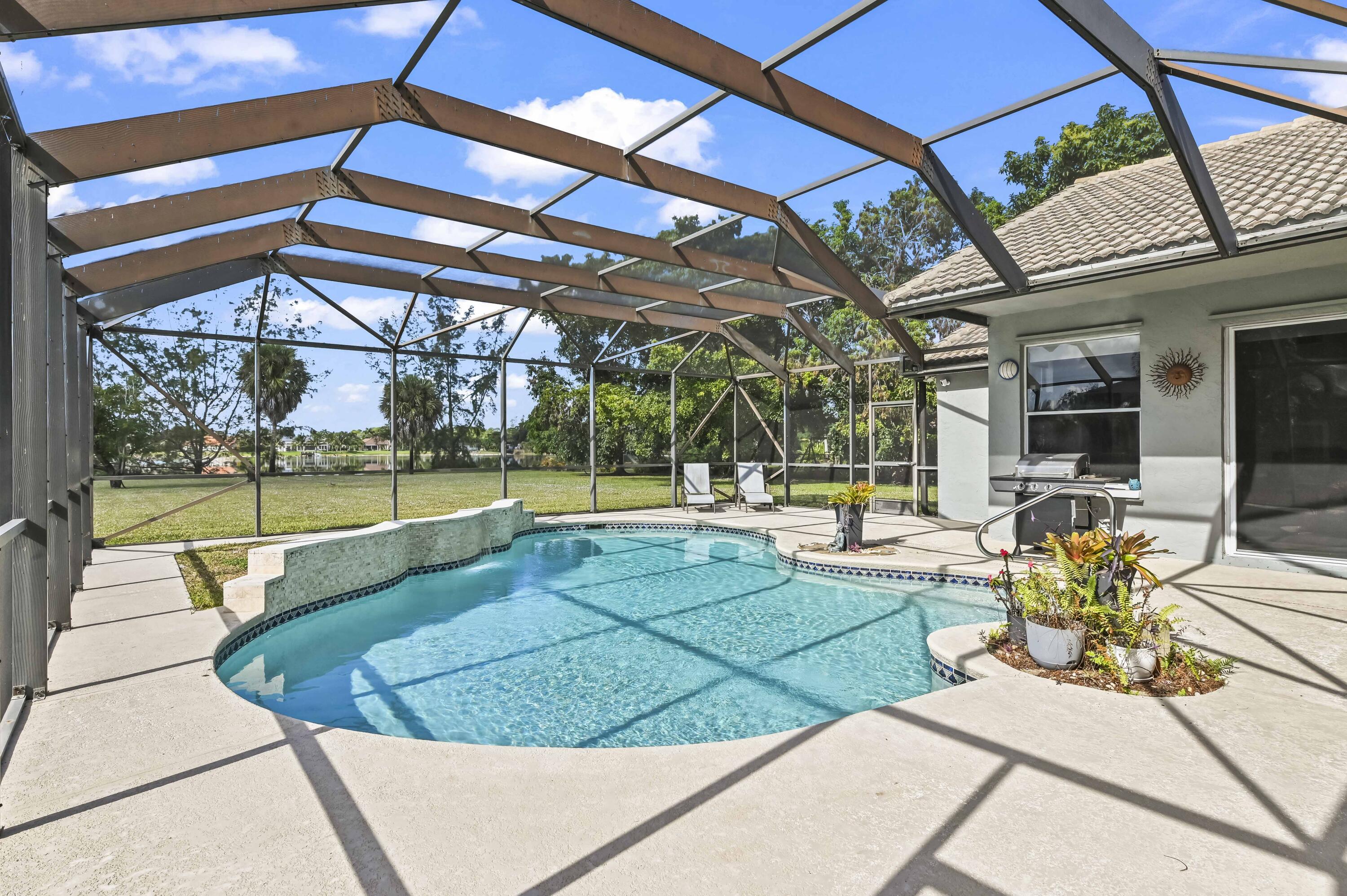 LEGEND LAKE ESTATES - Residential