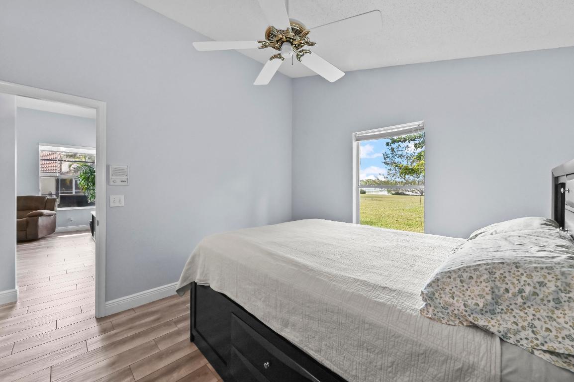 LEGEND LAKE ESTATES - Residential