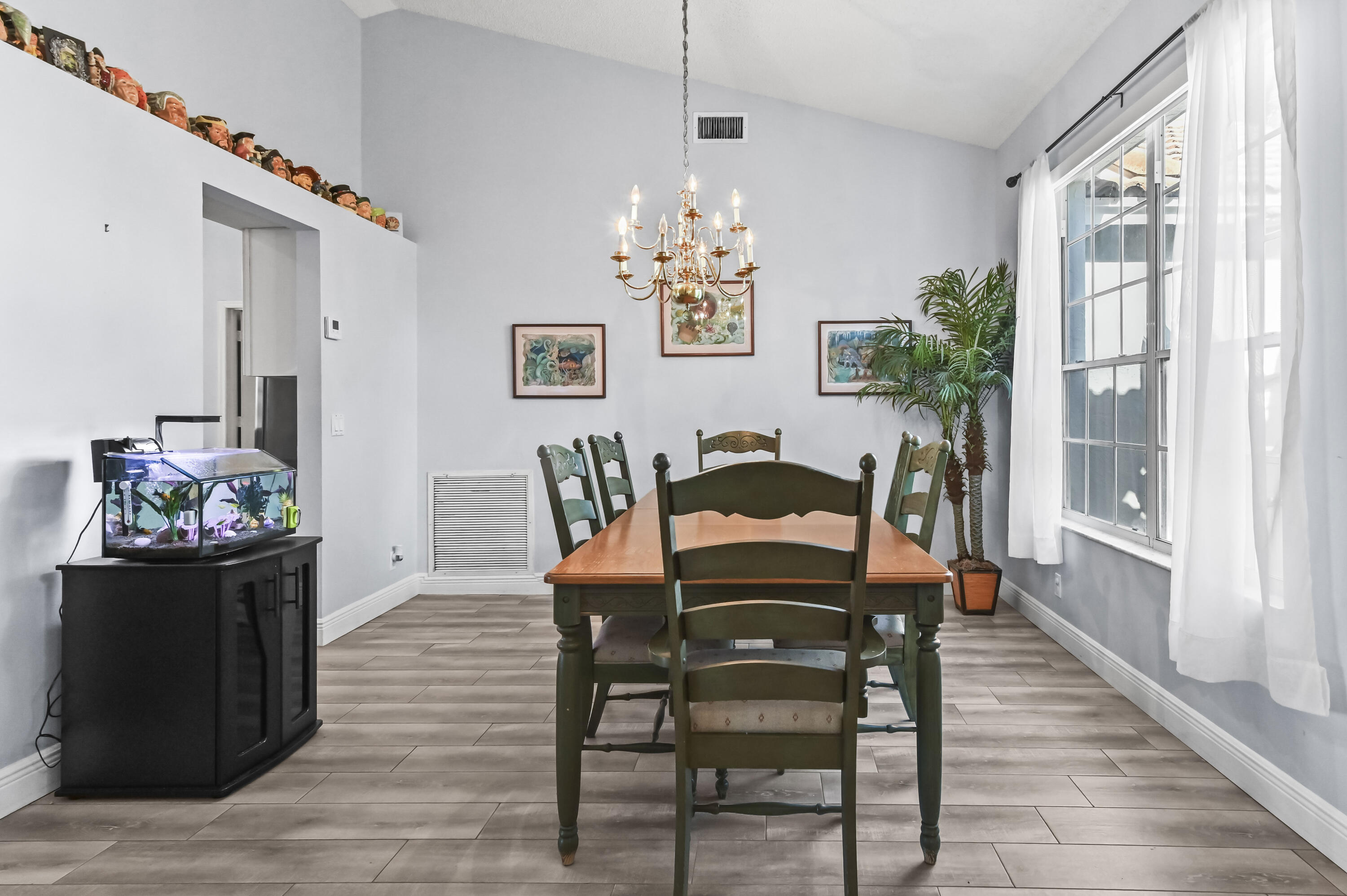 LEGEND LAKE ESTATES - Residential