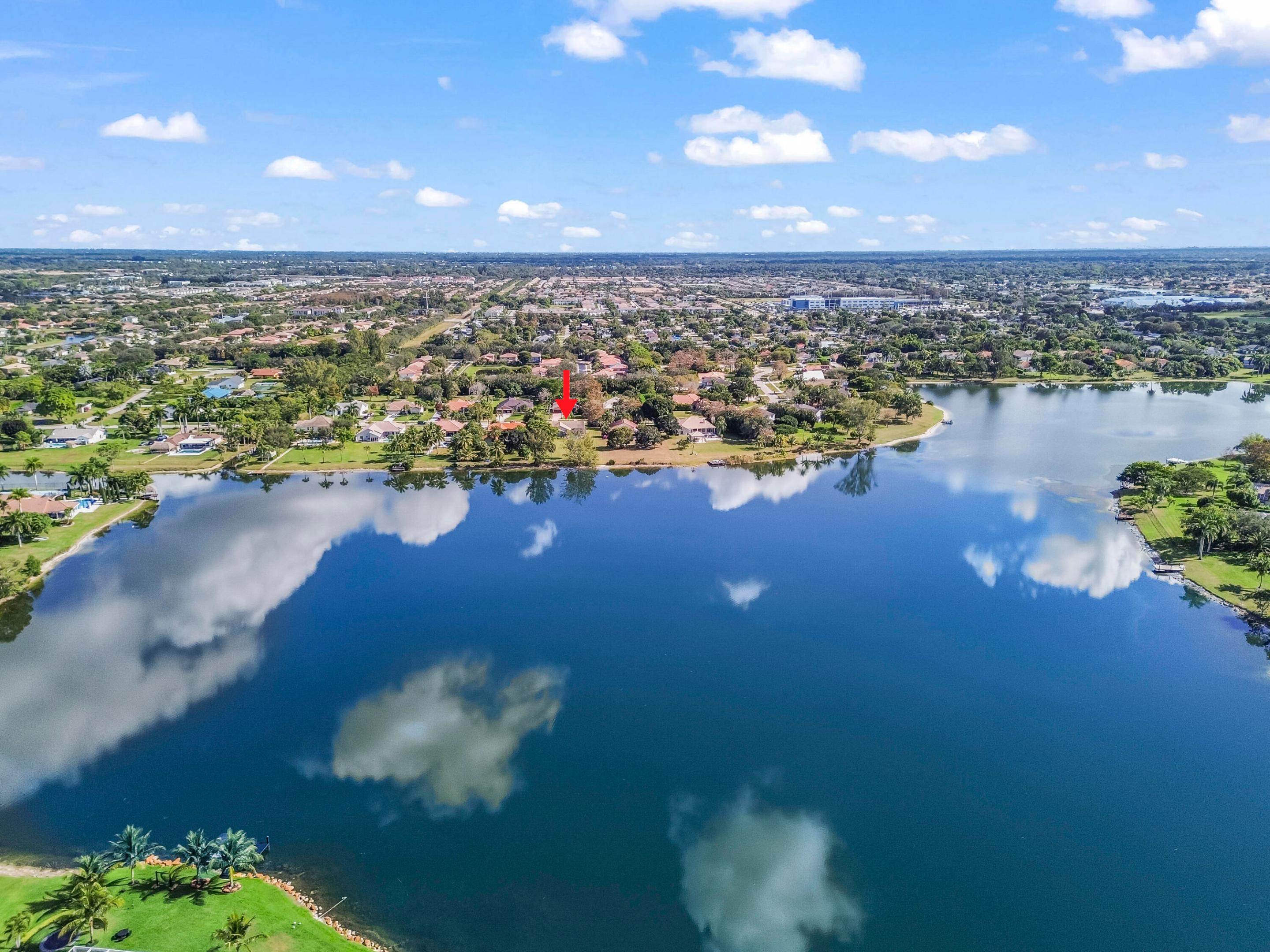 LEGEND LAKE ESTATES - Residential