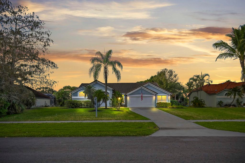Photo of 4267 Hunting Trail, Lake Worth, FL 33467 (MLS # R11152653)