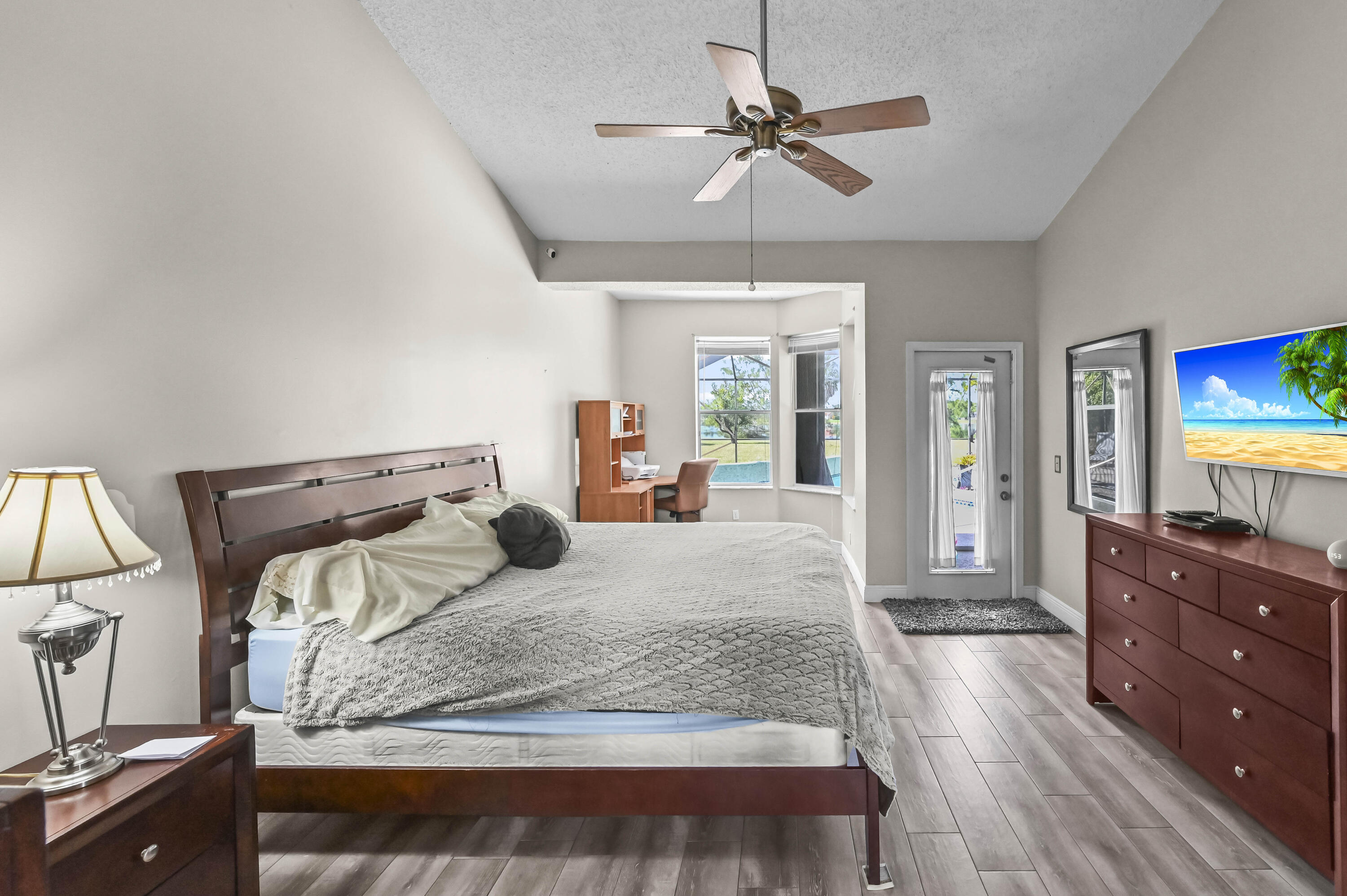 LEGEND LAKE ESTATES - Residential