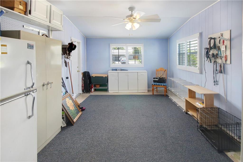 Cresthaven 11 53-41 B - Residential